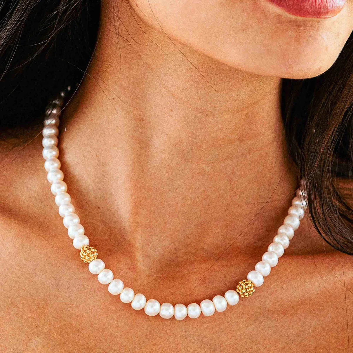 Berry Single Strand Necklace - Pearl