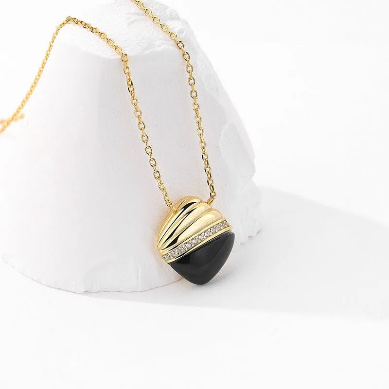 Black Agate   Necklace in Sterling Silver