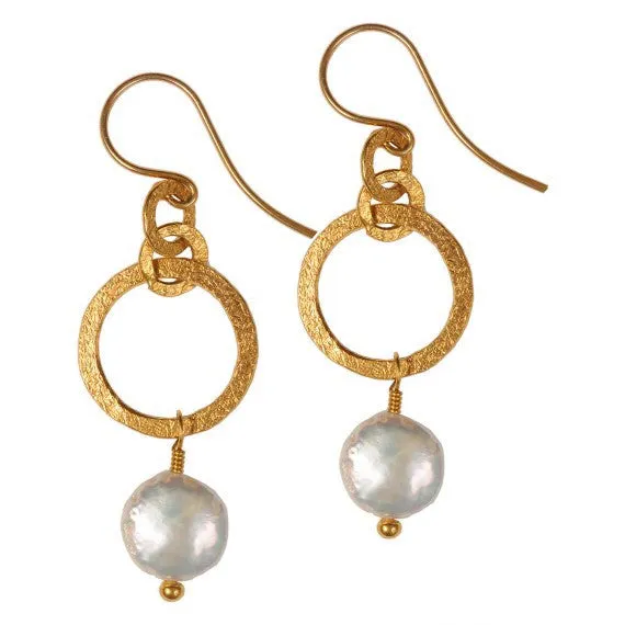 Small Gita Freshwater Pearl Earrings